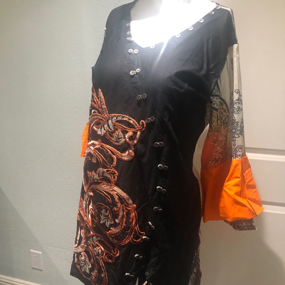 Pakistani dress - Picture 4 of 15